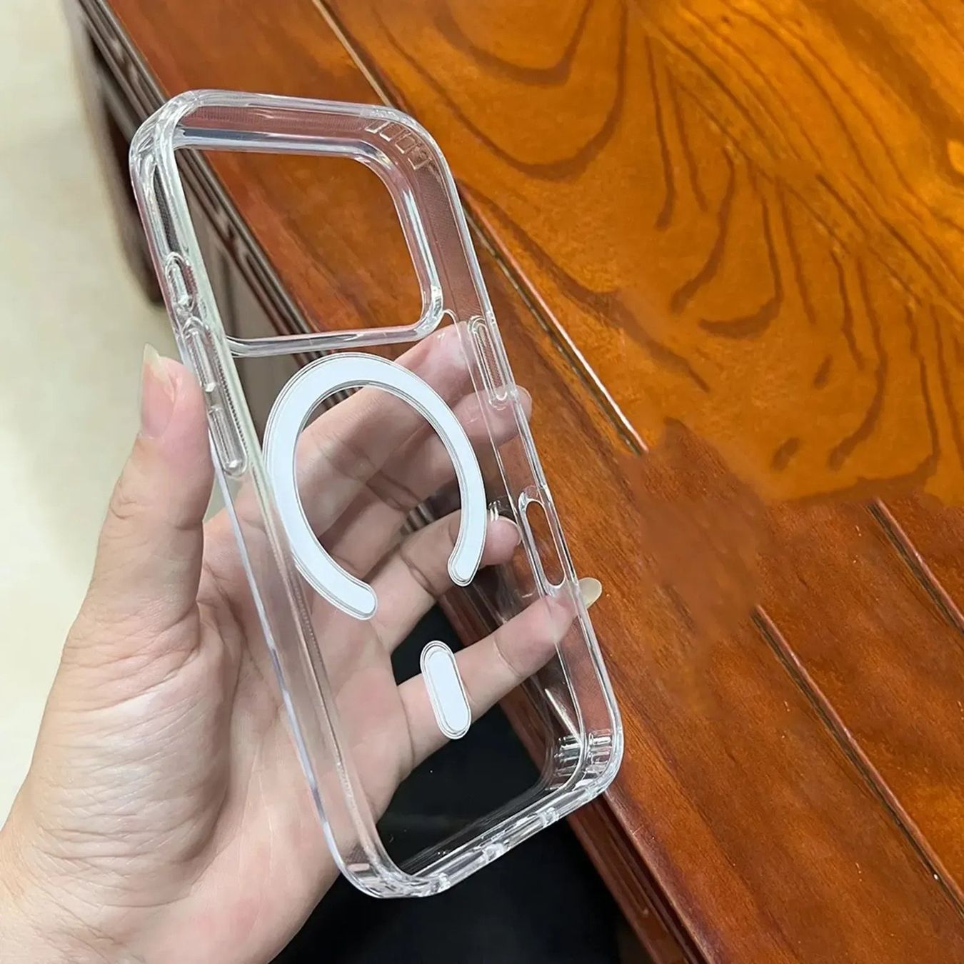 Apple Coques & Protection écran: iPhone 17 Pro Max Hülle Clear Case MagSafe – Neuf avec emballage d'origine à Thônex par BrYu 8