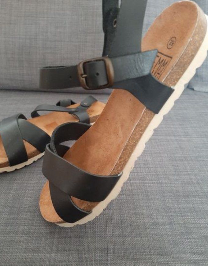Scarpe da donna: EMMSHU Sandalen Grösse 39 schwarz – Nuovo (secondo la descrizione) da Basel venduto da acrettenand 4