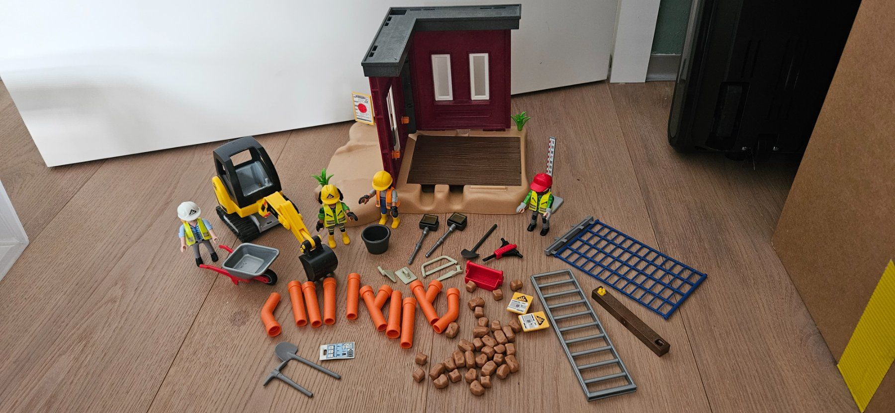 Playmobil Spielzeuge: Playmobil Minibagger mit Bauteil, Action City – Gebraucht aus Sisseln AG von Pit1979