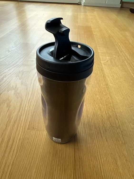 Contenitori & Simili: Coffee to go-Becher – Usato da Zürich venduto da Mousie