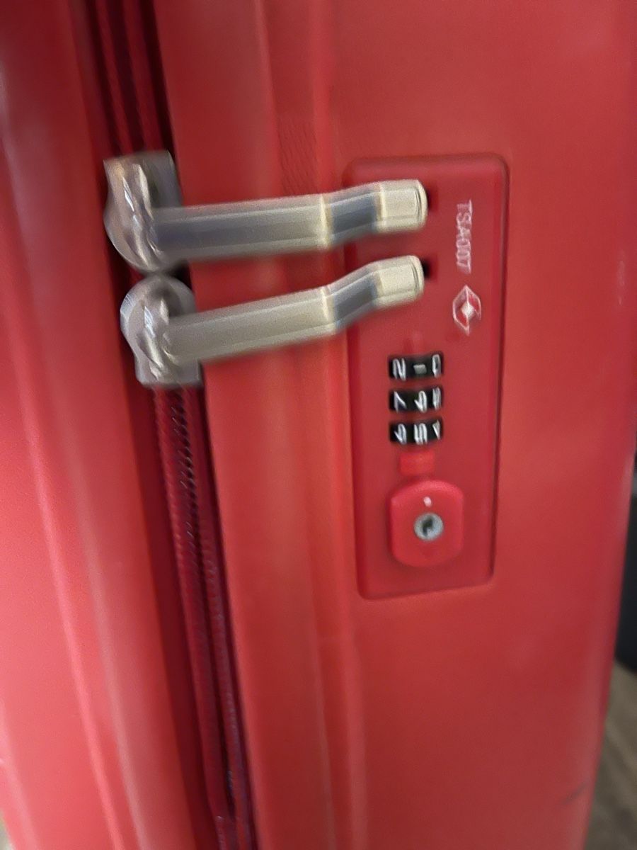 Reisekoffer: Red Enrico Benetti Suitcase with TSA Lock – Neu (gemäss Beschreibung) aus Vallamand von eli_tk9d 3