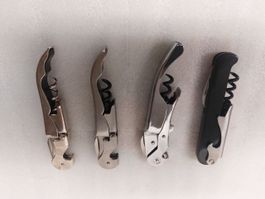 4 + 1 corkscrews (4 bottle openers Like new) Korkenzieher