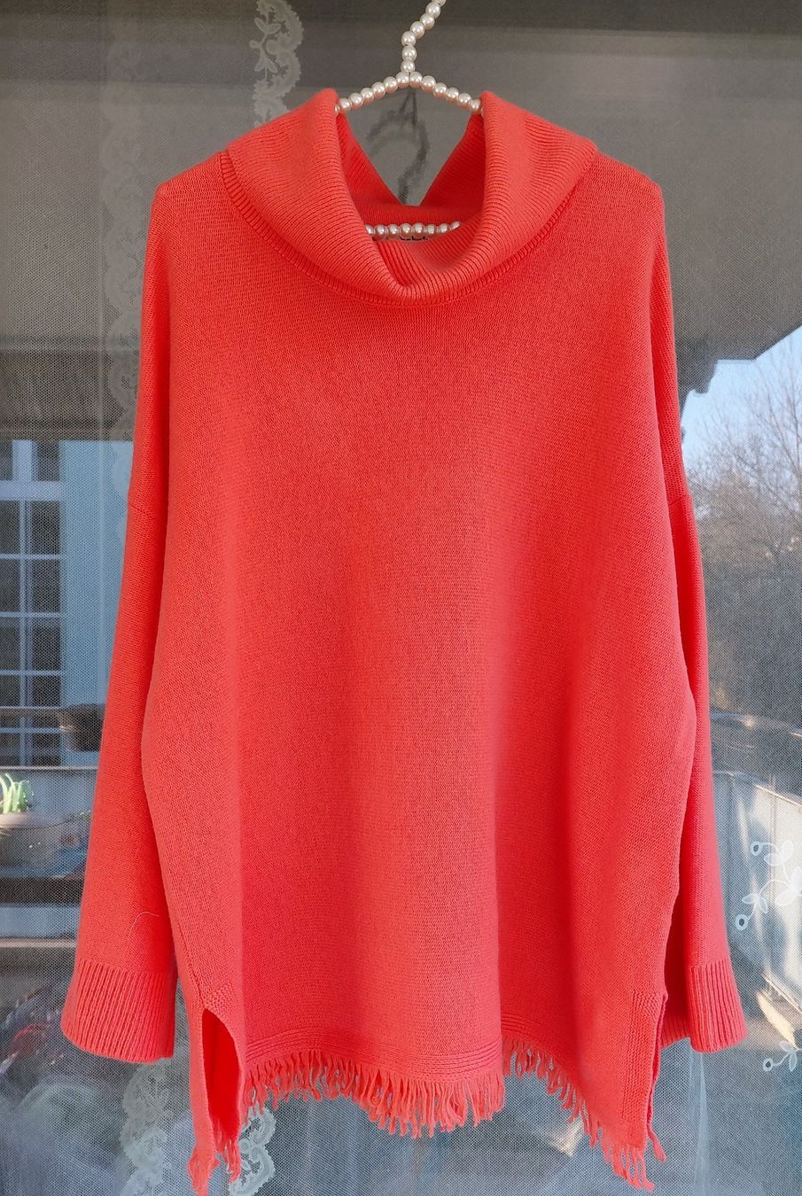 Celine Maglioni & Felpe: oversized Pullover CELINE,neuwertig,220 Fr. – Nuovo (secondo la descrizione) da Bülach venduto da reguskon 1