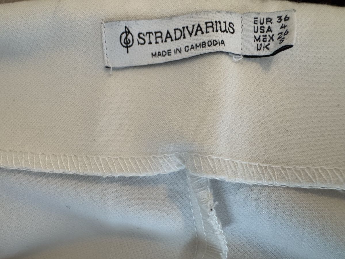 Stradivarius Hosen: Stradivarius Hose, Cremeweiss, Gr. 36 – Gebraucht aus Neuenegg von mel_5pnq 2