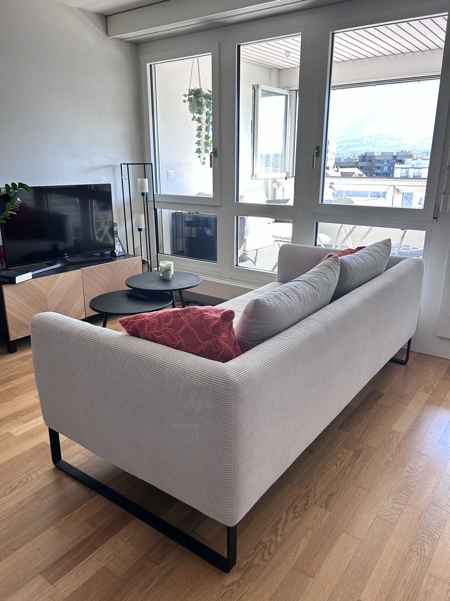 Livique Sofas: Sofa 3-Sitzer Livique – Gebraucht aus Thun von lllyynnnn 3