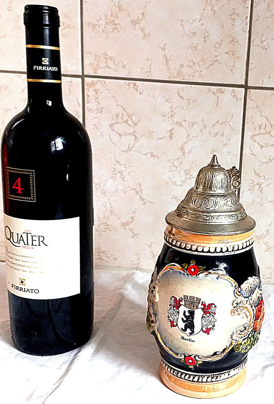 Bicchieri: Bierkrug mit Zinn-Deckel – Usato da Baar venduto da 2cvbaar
