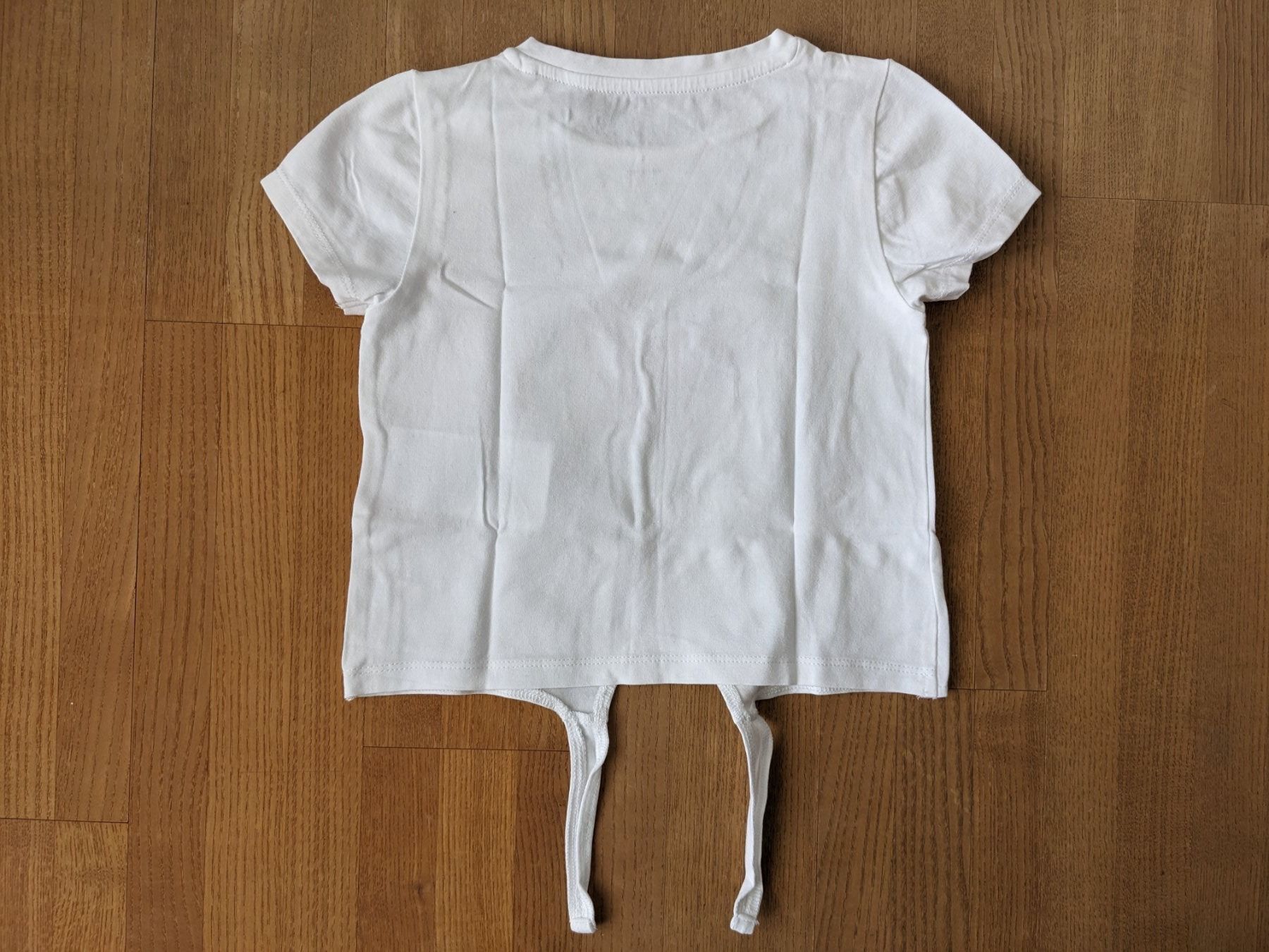 Guess Blusen, T-Shirts & Tops: Guess T-Shirt der Grösse 4 – Gebraucht aus Wald ZH von andy_ch01 2