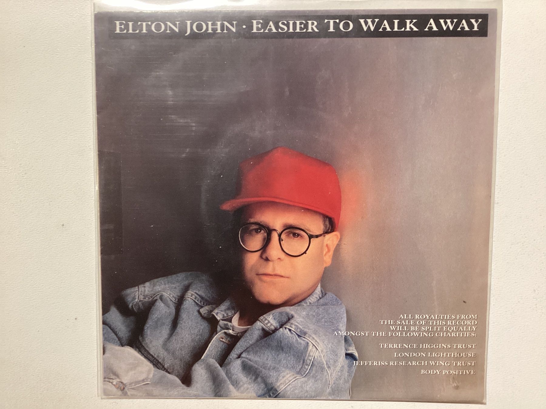 Dischi in vinile: Elton John Single - Easier To Walk Away – Usato da Gutenswil venduto da Hamzian
