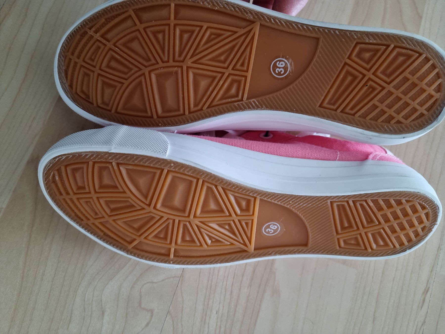 Scarpe per ragazze: Sneaker Mädchen, Grösse 36. – Nuovo e nell'imballaggio originale da Ostermundigen venduto da aydin014 3