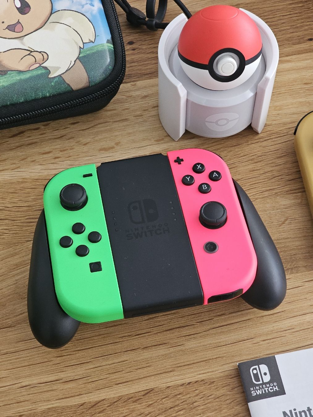 Nintendo Konsolen: Nintendo Switch Pokémon Pikachu Evoli Limited Edition  – Neu (gemäss Beschreibung) aus Bubendorf von SecretCollectors 4