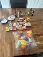 Spielküche Zubehör Lebensmittel und Kochutensilien