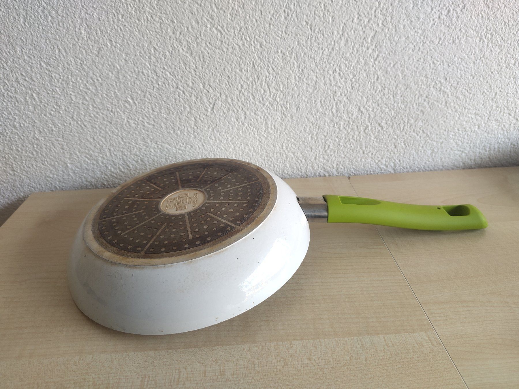 Padelle: Gebrauchte Bratpfanne – Usato da Wangen SZ venduto da scherpa1 5