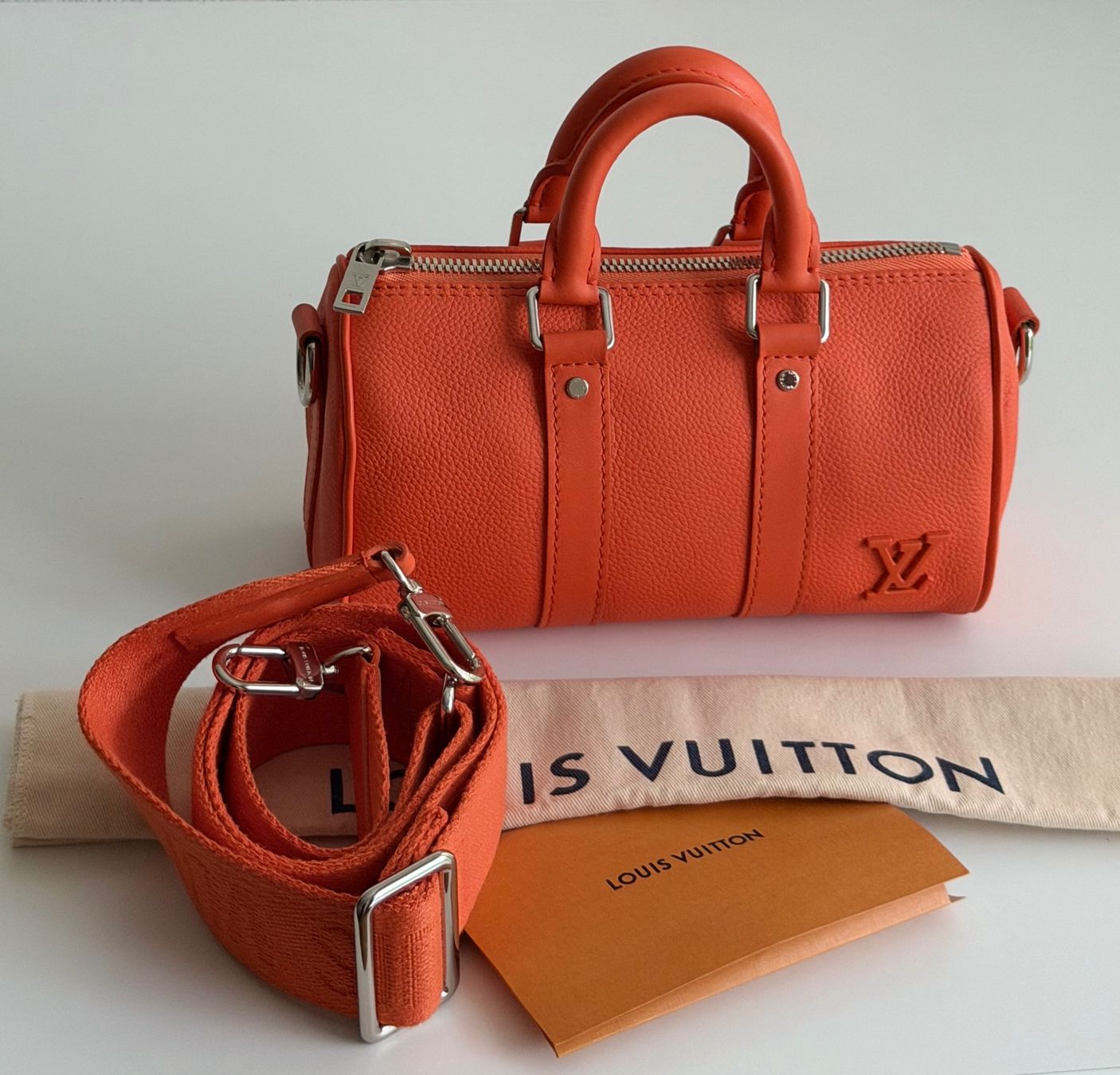 Louis Vuitton Sacs femmes: Louis Vuitton Keepall XS – D'occasion à Reinach AG par RobbisB