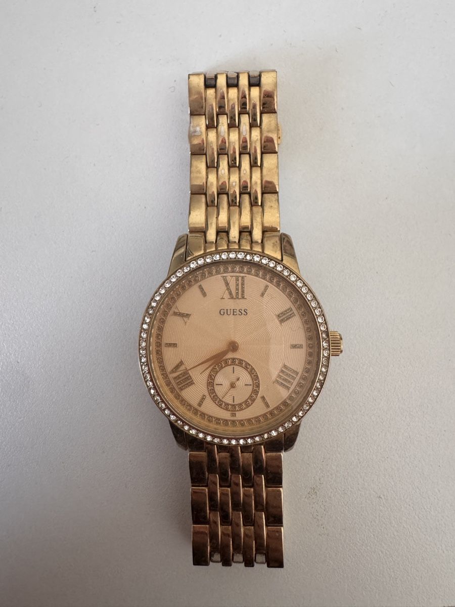 Guess Uhren: Guess Uhr Gold – Gebraucht aus Niederglatt ZH von Nicole2911