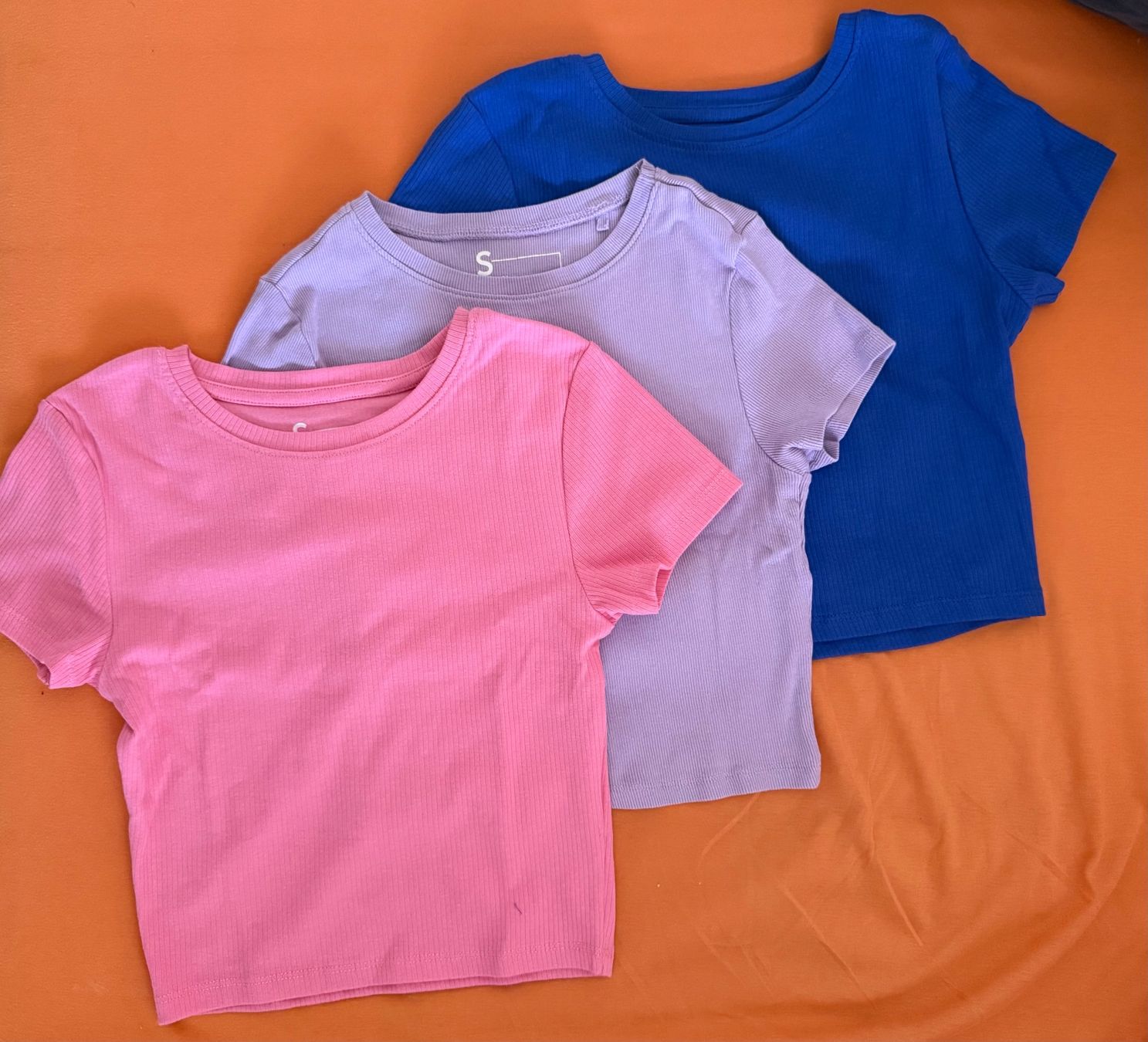 Top: 3 Top - blu, viola e rosa – Nuovo (secondo la descrizione) da Losone venduto da AriCol1512