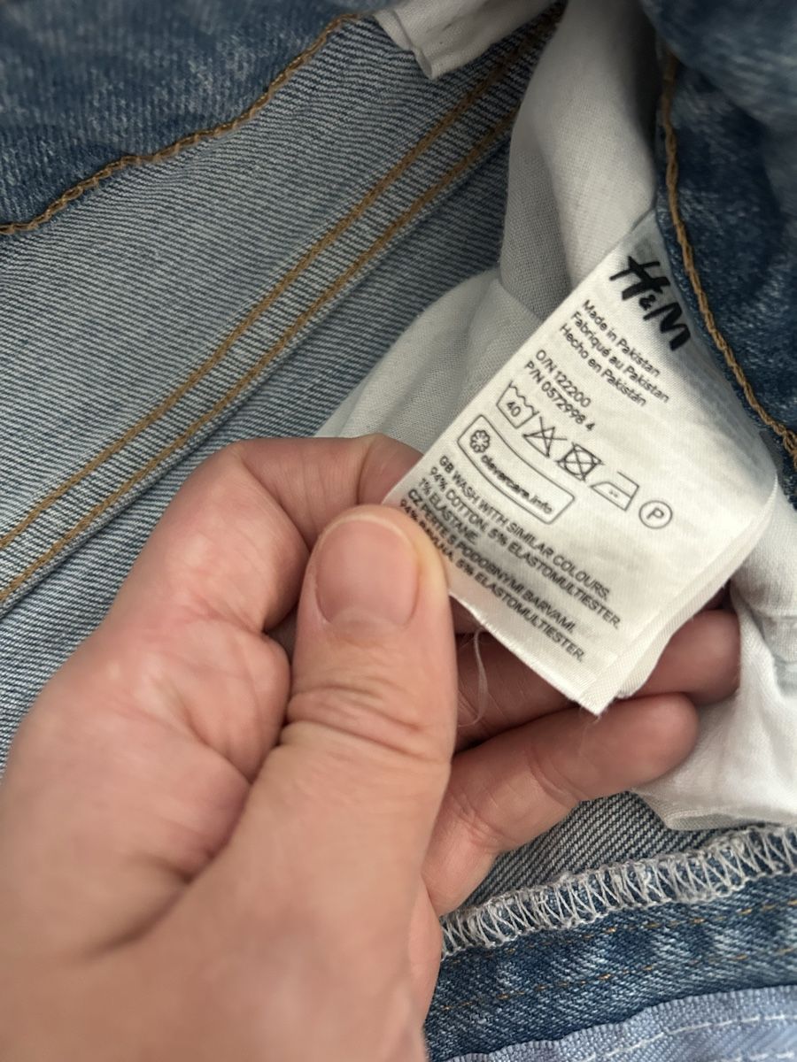 H&M Jeans: H&M divided jeans light blue size 38 – Nuovo (secondo la descrizione) da Epalinges venduto da kat_lyp6 2