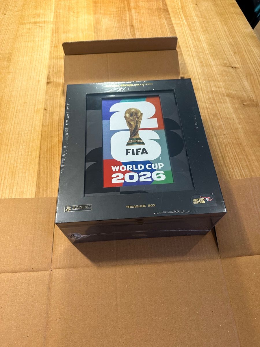 Panini Album: Treasure Box Panini - limited Edition – Nuovo e nell'imballaggio originale da Bonstetten venduto da Filetti99 2