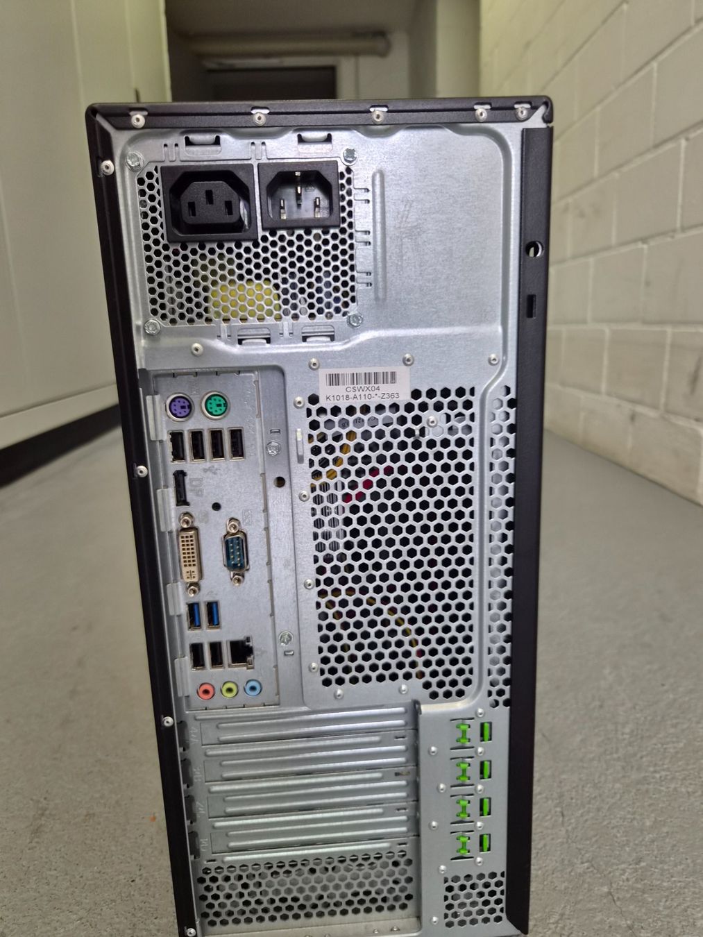 Fujitsu PC: Fujitsu RETEQ PC intel Core i5 – Usato da Domat Ems venduto da tchnesa 3