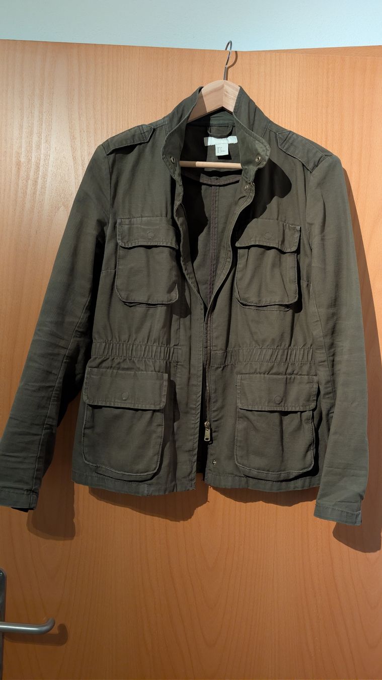 Giacche: ÜBergangsjacke Gr.36 – Usato da Birrwil venduto da dan_jdw7