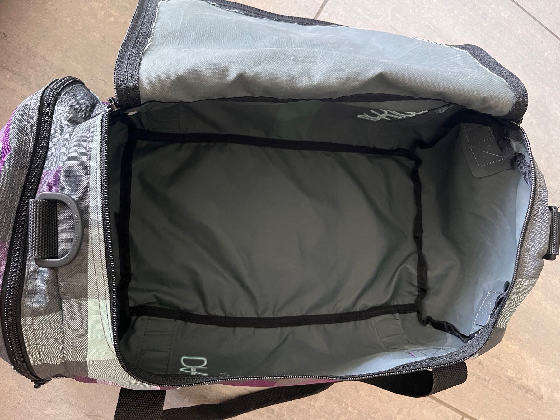 Dakine Borse: Dakine Sporttasche – Usato da Wilen b. Wil venduto da xen_kzb6 2