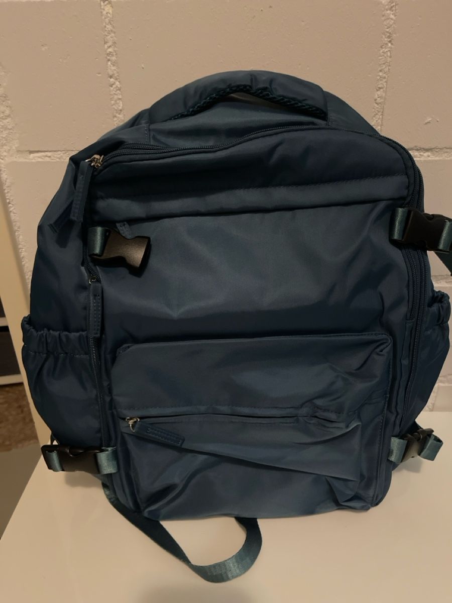 Rucksäcke: Rucksack blau Neuwertig  – Neu (gemäss Beschreibung) aus Unterkulm von AnoliOccasion