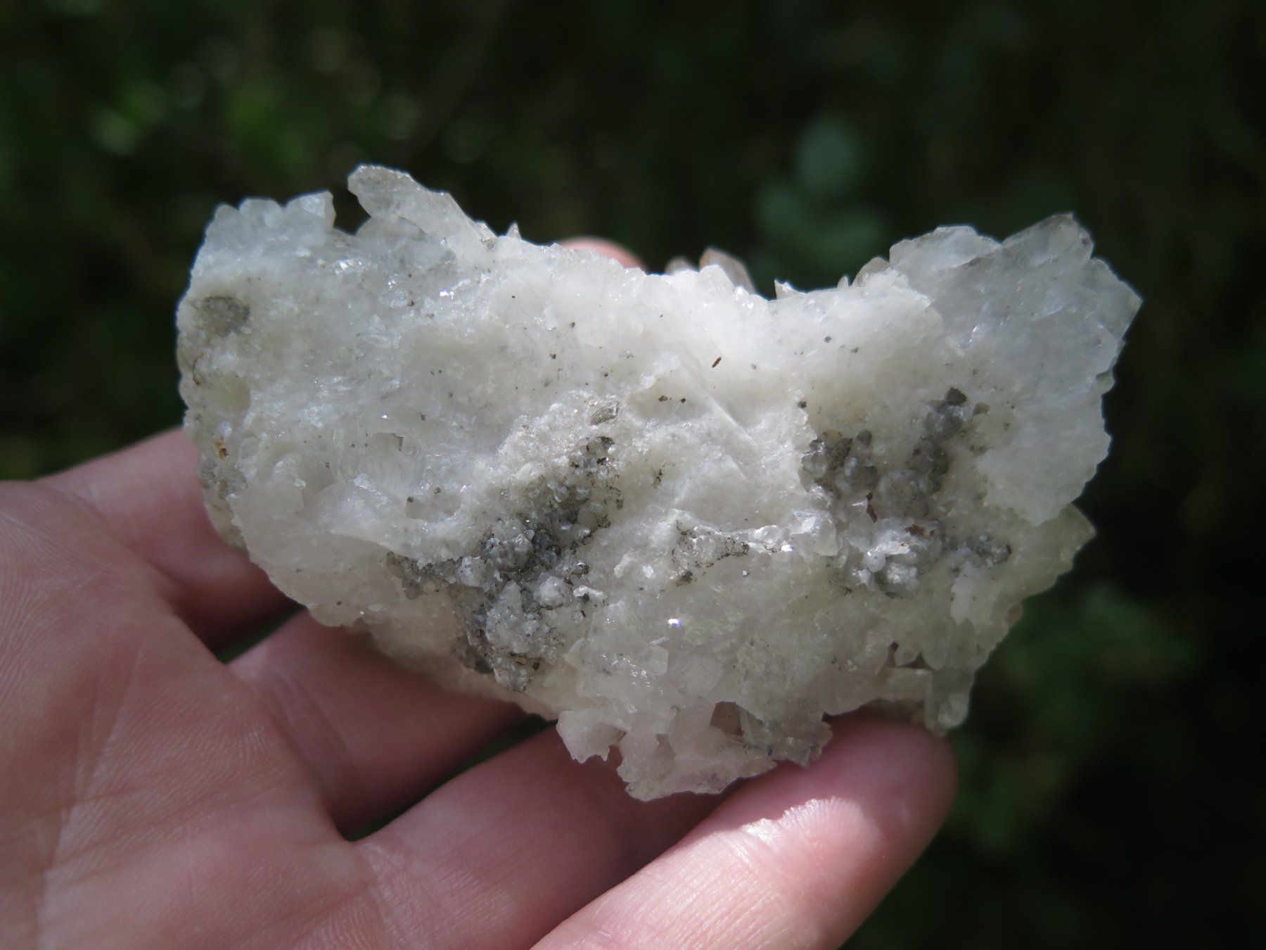 Minerali & Pietre curative: Bergkristall mit Chlorit von Mexico – Usato da Schaffhausen venduto da Yamakana51L8736OQ8 6