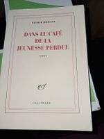 Dans le café de la jeunesse Perdue de Patrick Modiano