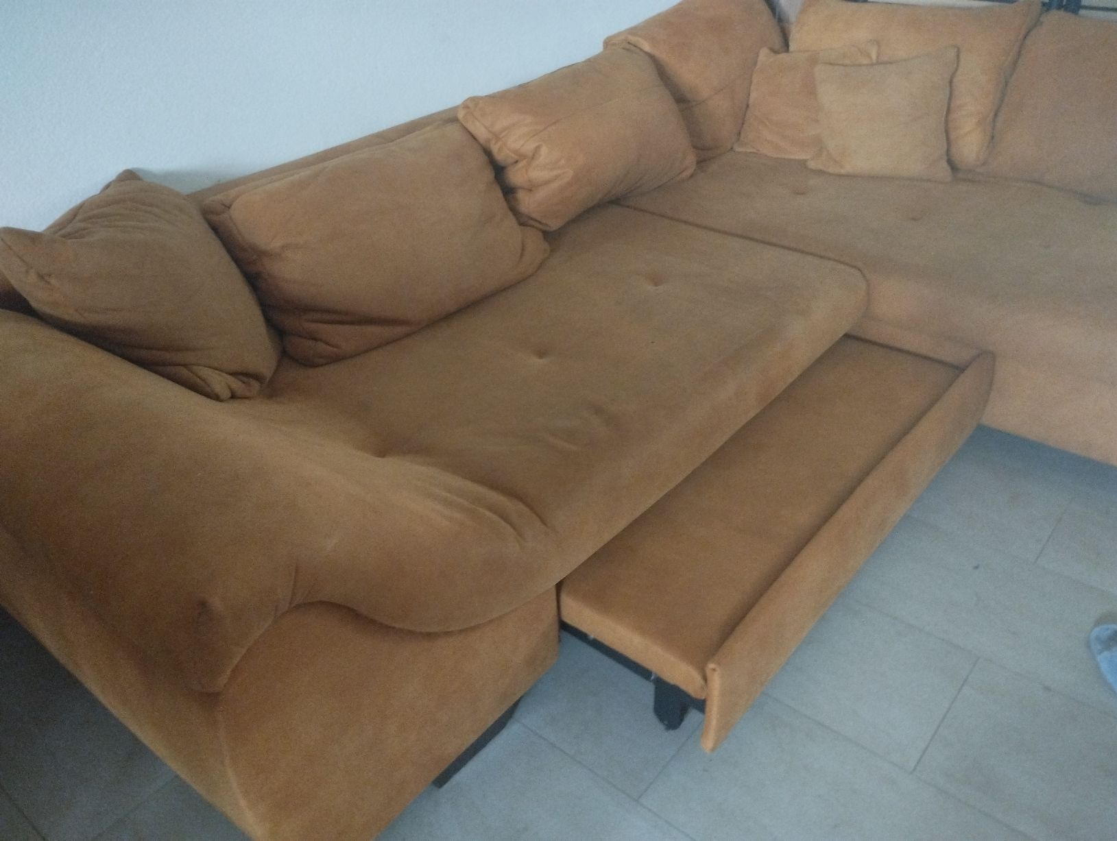 Divani: Sofa 270 x190 /107 tif – Usato da Oftringen venduto da do6_f8nq
