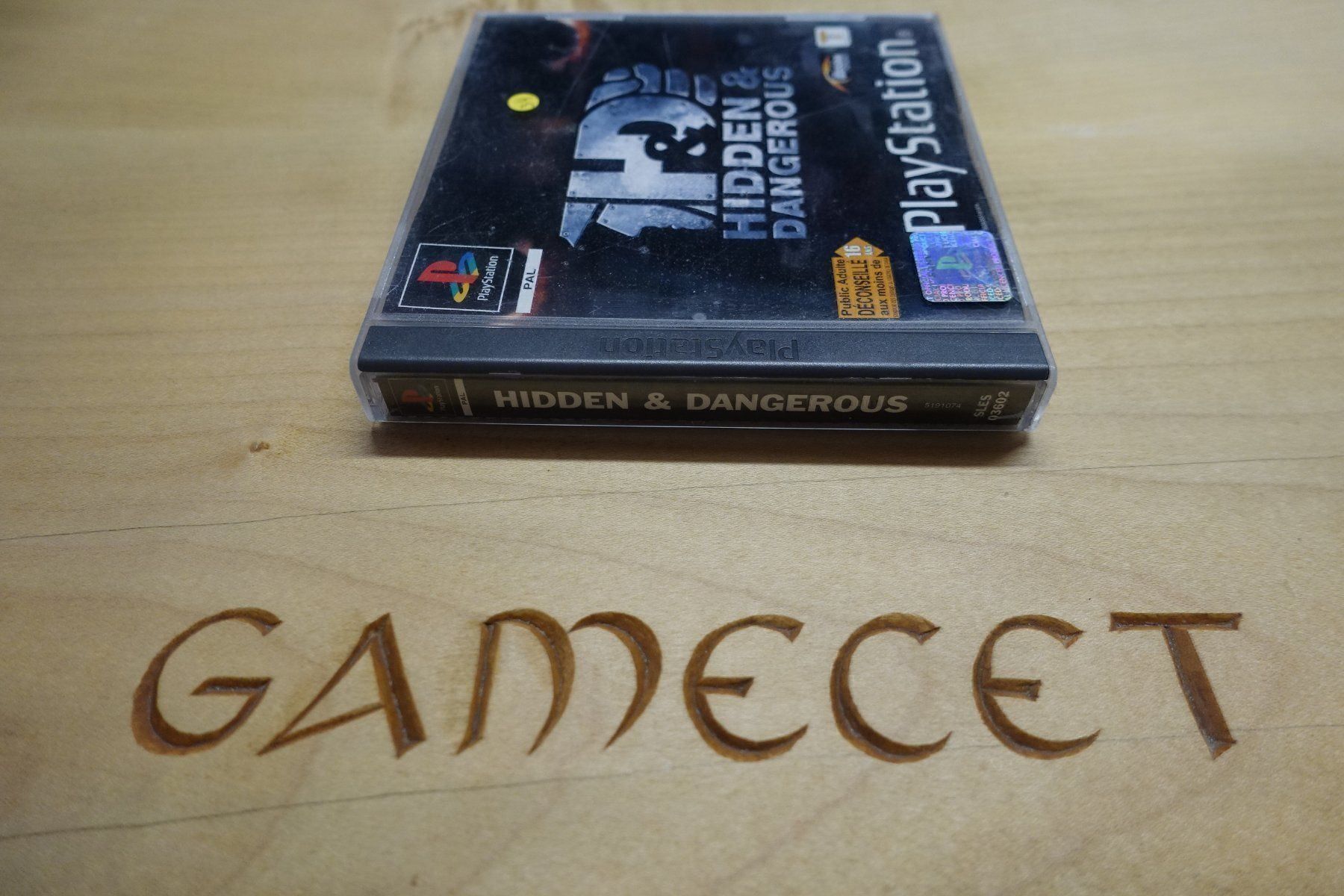 Giochi: Hidden & Dangerous - französisch – Usato da Steinach venduto da Gamecet 1