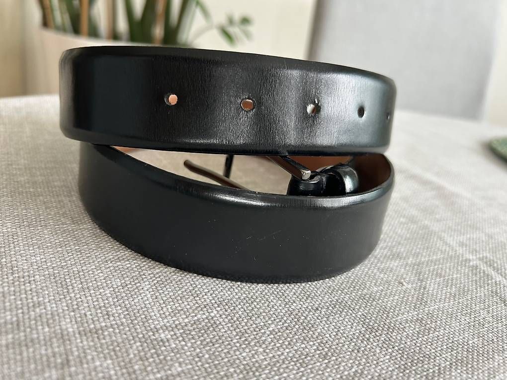 Cinture: Gürtel Strenesse 90 cm schwarz , Leder – Usato da Niederglatt ZH venduto da Julia_4 1