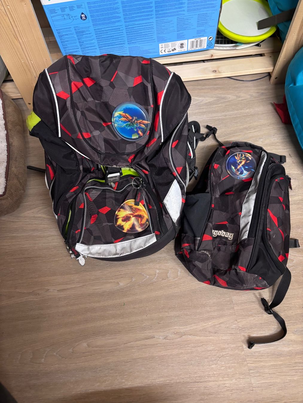 Ergobag Borse & Zaini: Ergobag Schulrucksack und Turnsack – Usato da St. Niklaus VS venduto da Wallis4ever