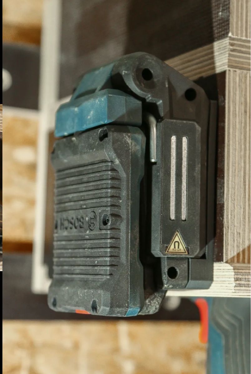 Bosch Tous les outils: Bosch Professional - 18V Werkzeughalter – Neuf avec emballage d'origine à Luzern par Vi-Print 1