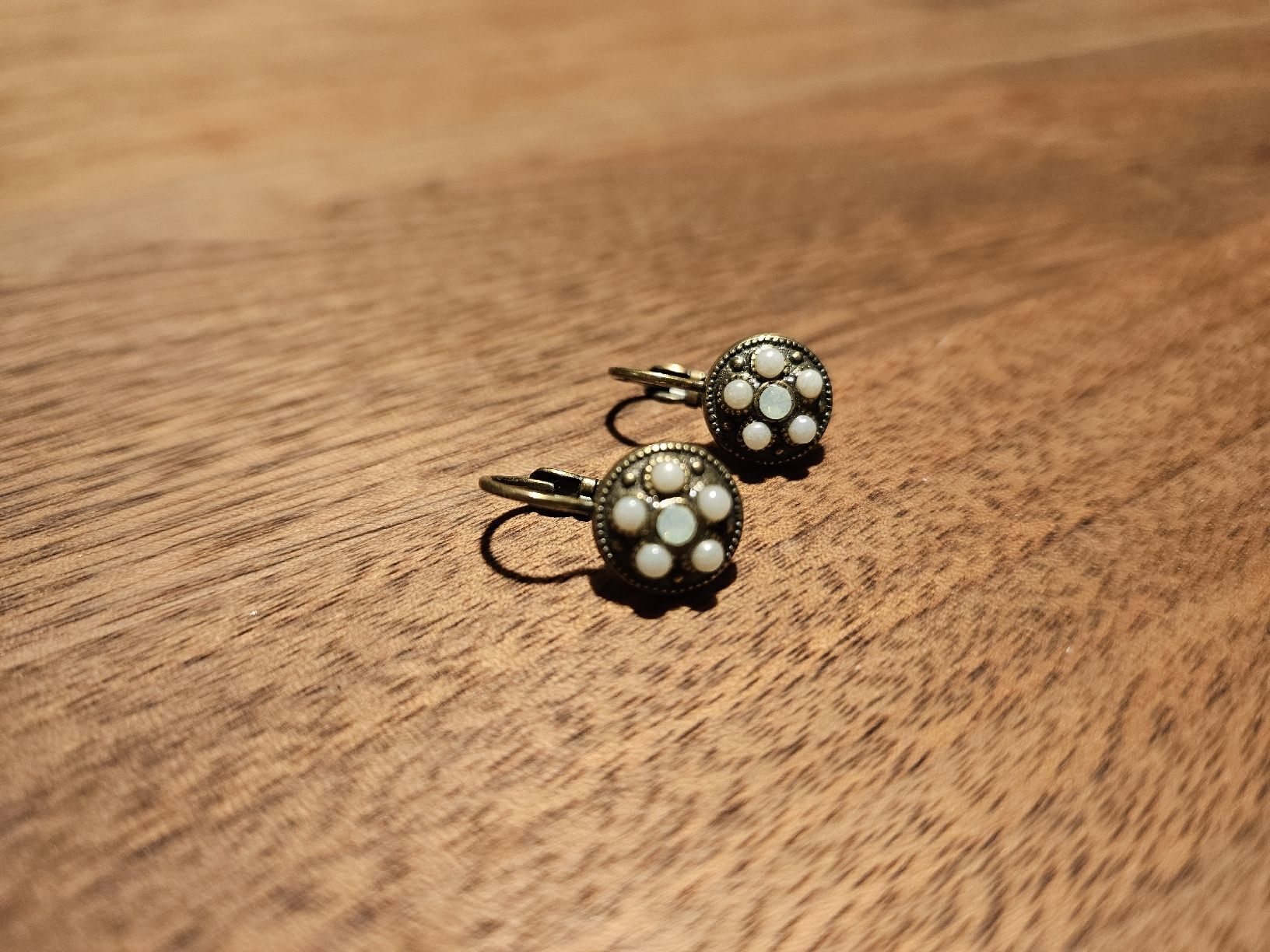 Orecchini pendenti & Orecchini a lobo: Edler Modeschmuck Ohrhänger – Usato da Luzern venduto da blackcat010