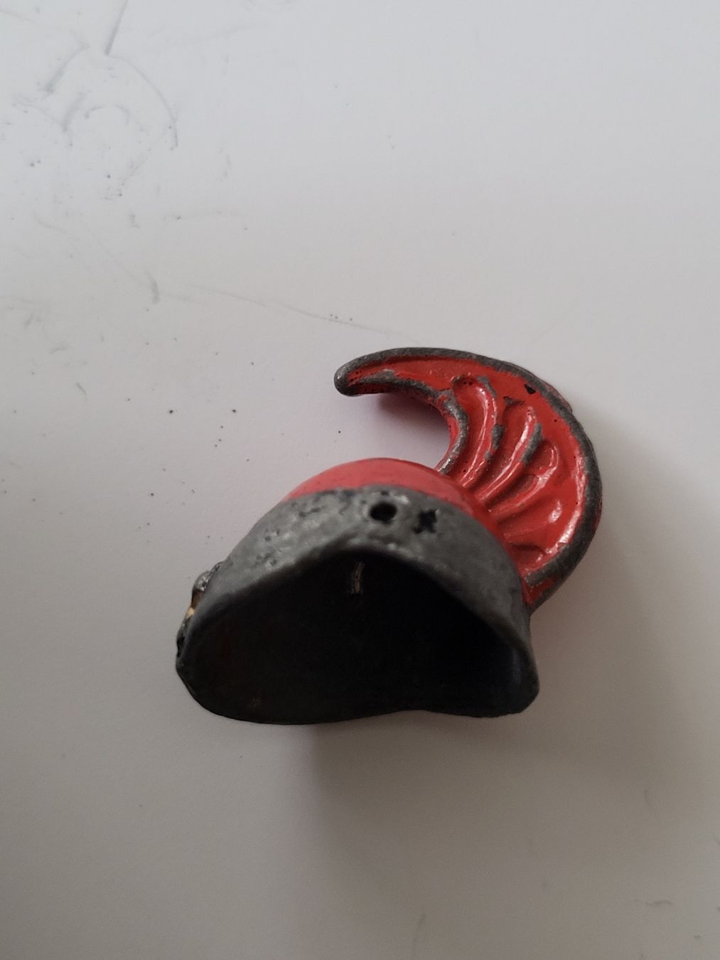 Vêtements & accessoires anciens: antiker miniatur Helm Militär – D'occasion à nunningen par mic_88k2 2