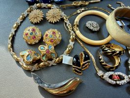 Vintage Schmuck Lot mit kleinen Mängeln