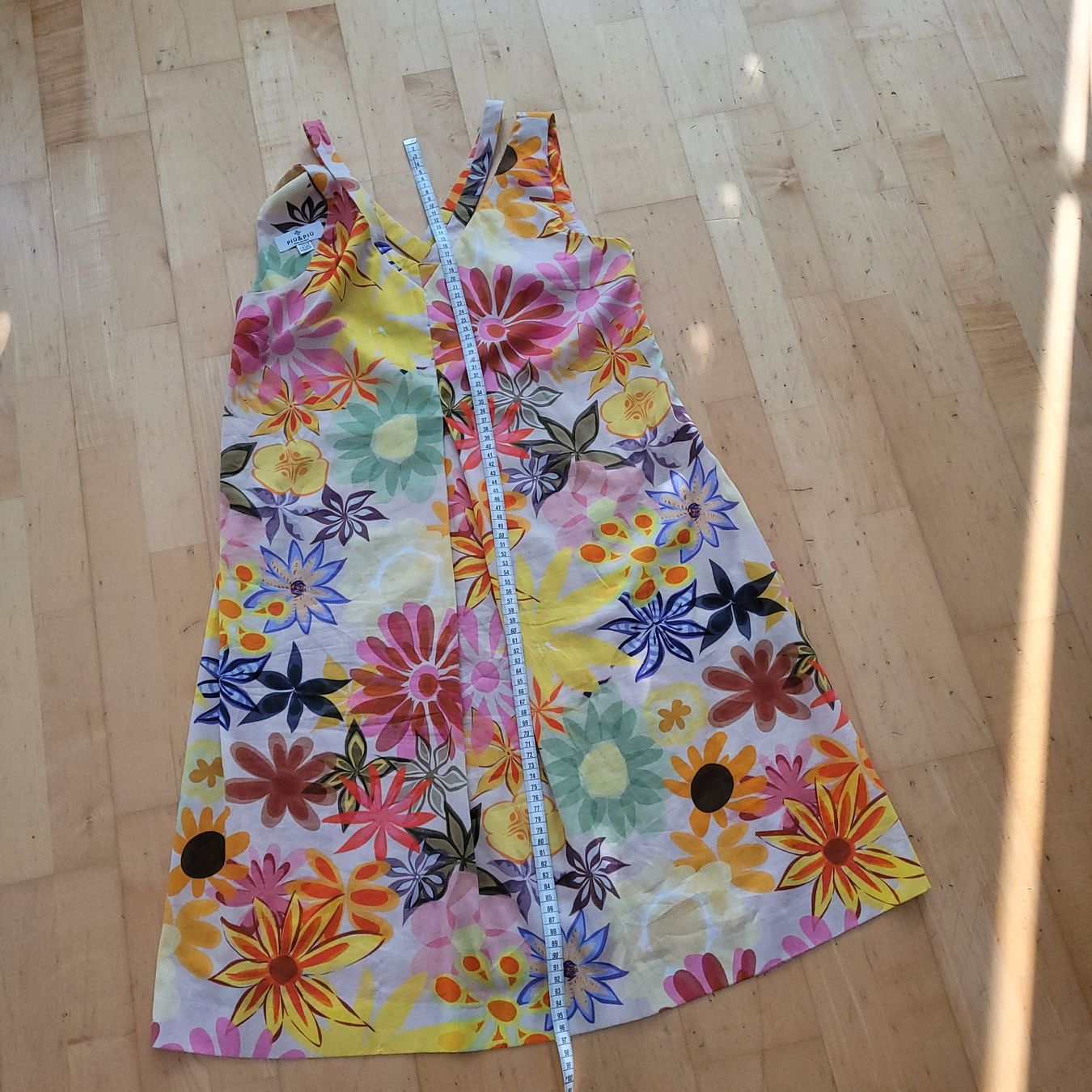 Kleider: Piu Piu Kleid Blumenmuster 38 – Gebraucht aus Untereggen von man_zks8 2