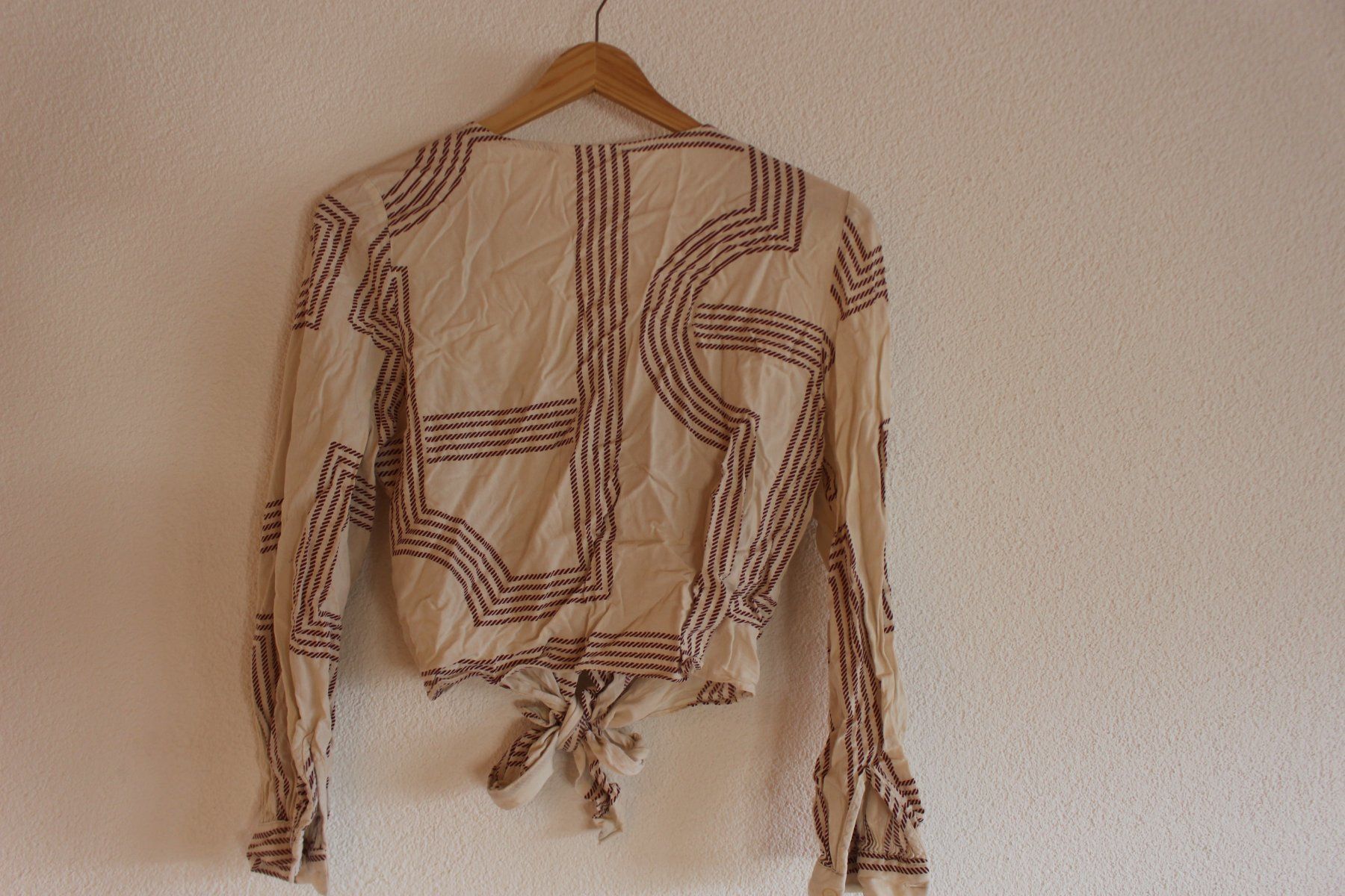 H&M Camicette: Crop-Bluse - Letzte Chance – Usato da Ebnat-Kappel venduto da Moonel.104 3