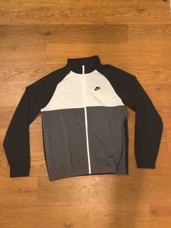 Nike Trainingsjacke grau/weiss/schwarz Grösse M neuwertig