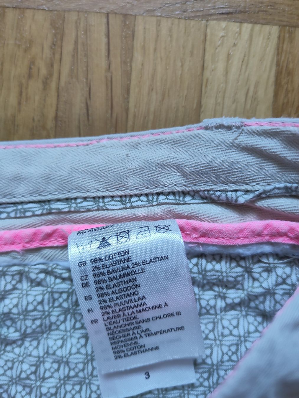 H&M Pantaloni: beige Shorts Gr. 36 – Usato da Bern venduto da icanhearyoursmile 2