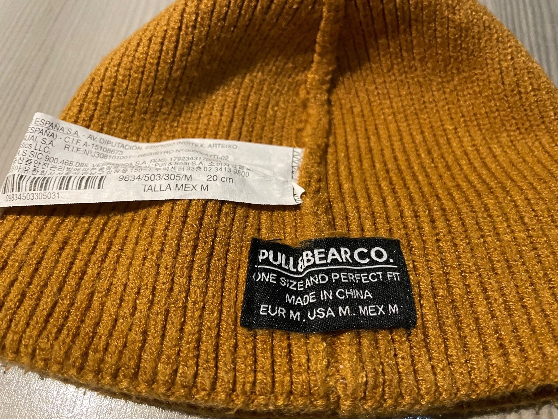 Hüte, Mützen & Caps: Pull & Bear Beanie – Gebraucht aus Freienwil von weberjoel 2