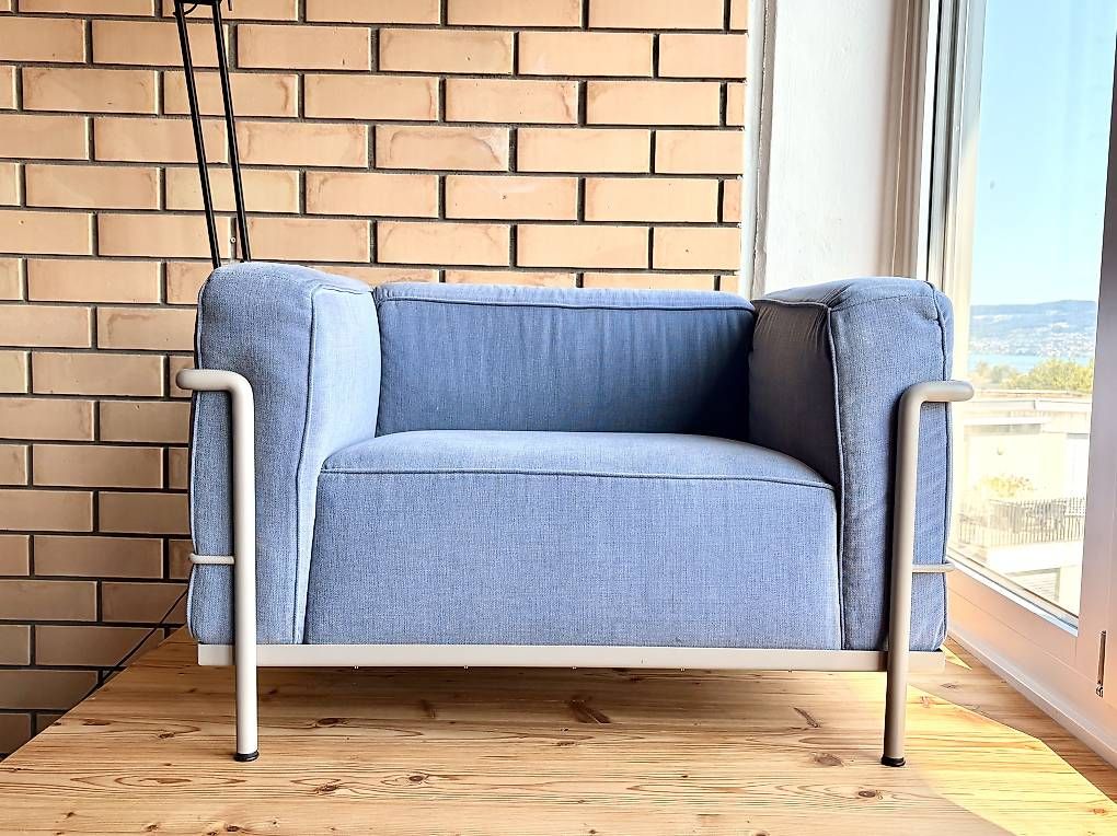 Cassina Poltrone: Cassina LC3 Le Corbusier / Original – Usato da Richterswil venduto da Traemlis