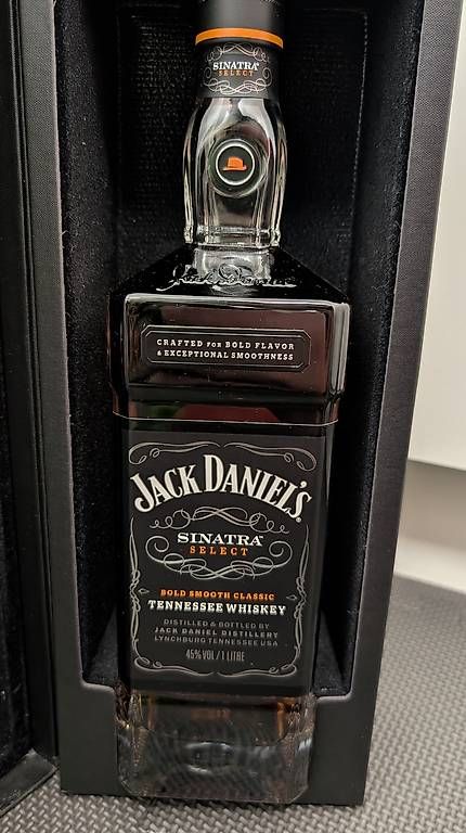 Spirituosen: Jack Daniels Sinatra Select Whiskey 1.0L  Versiegelt – Neu und originalverpackt aus Goldach von ropez 2