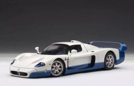 Maserati MC12 1:18 AutoArt