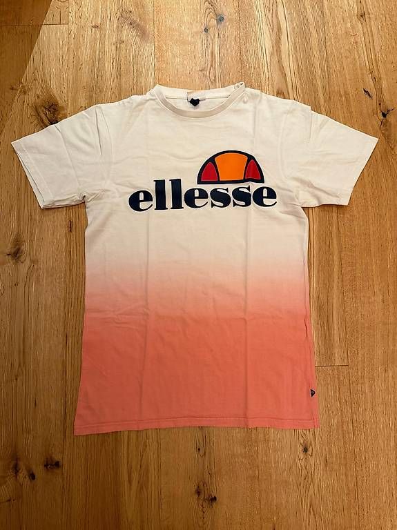 Ellesse T-shirt: Ellesse T-Shirt Gr. M – Usato da Olten venduto da Loersen