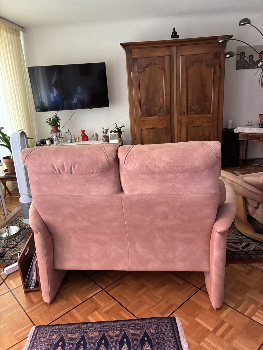 Sofas: Sofa Beige Stoff 2-Sitzer – D'occasion à Ecublens VD par Pilloud 1