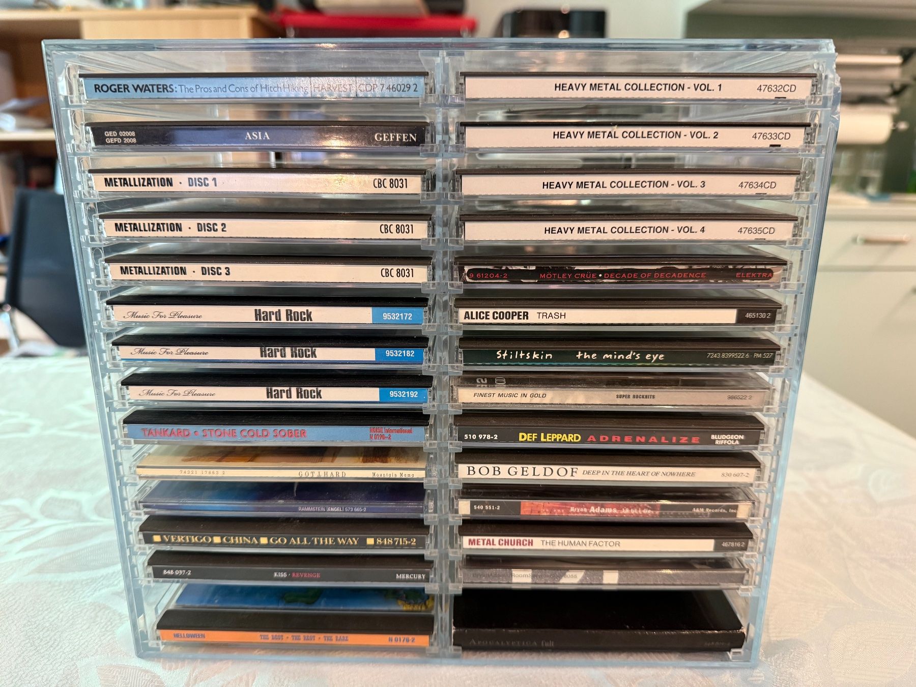 CDs: 28 CD Metal /Hardrock + Case – Gebraucht aus Zürich von fehlton