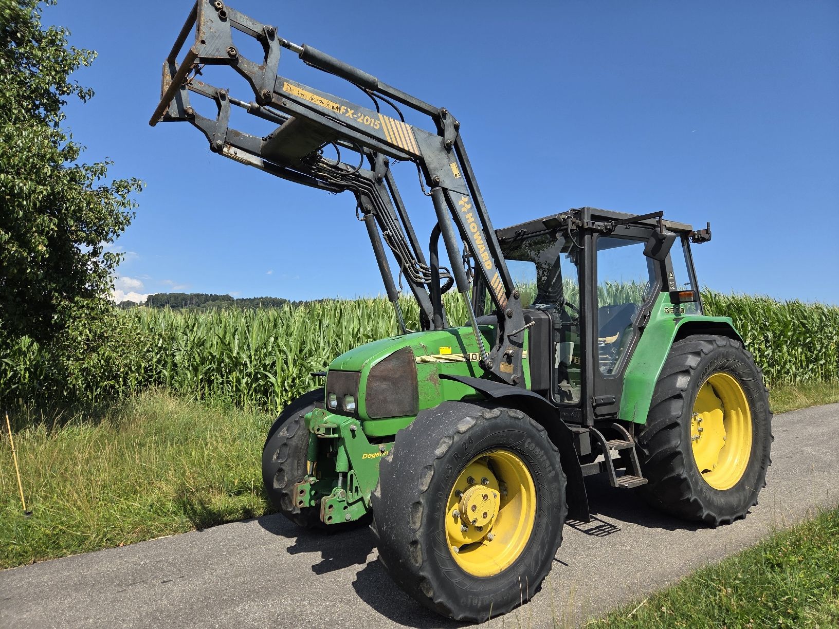 John Deere Traktoren: Traktor John Deere 3300X mit Frontlader 80PS – Gebraucht aus Hausen am Albis von Bob84