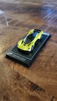 Modellauto Aston Martin Valkyrie gelb 1:64 neu