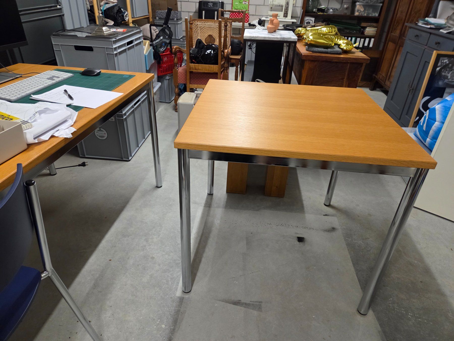 Tables: Novex Tisch, Eiche – D'occasion à Ossingen par Combeferre 1