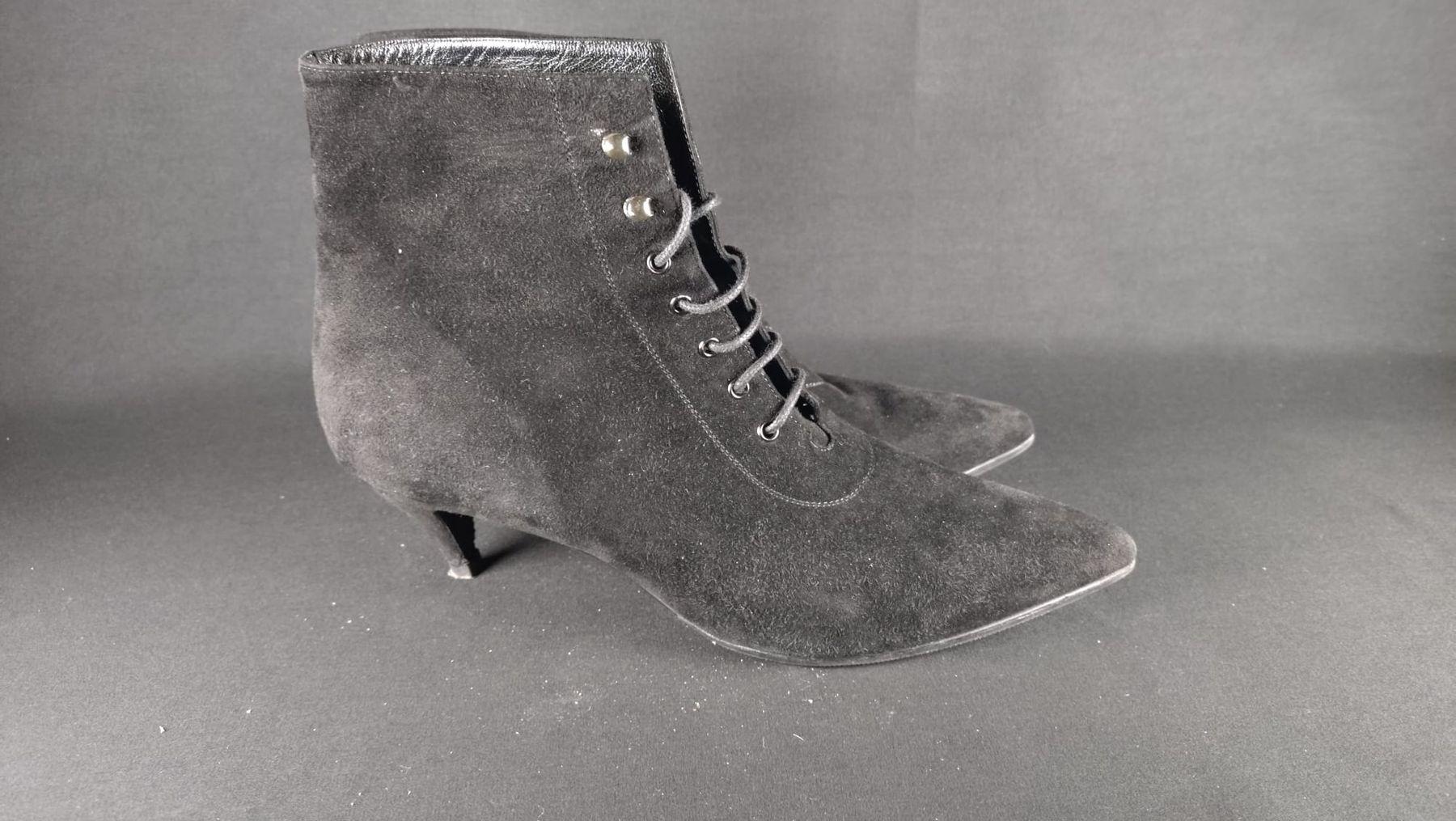 Saint Laurent Scarpe da donna: Saint Laurent Schuhpaket – Usato da Dulliken venduto da fel_xk2r 2